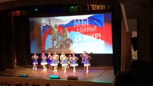 День Независимости России хореографический коллектив  “Э-доль-вейс “старшая группа с танец “Барыня“