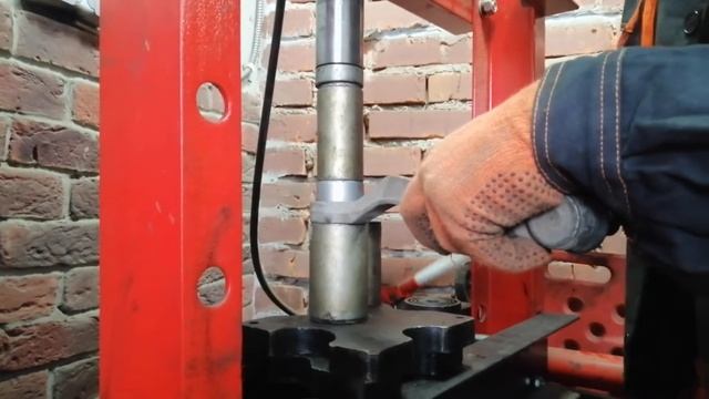 Как перепресовать сайлентблоки? Пример на Шкода СуперБ!!! смотреть онлайн