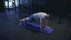 Планка на прямых руках/ Plank