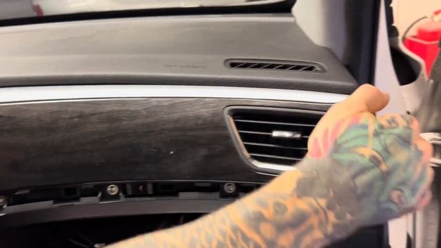 Установка магнитолы TEYES на GAC GS7 GS8 2017-2019 смотреть онлайн