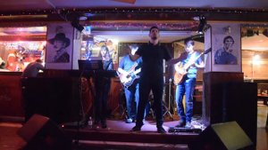 Владимир Кузьмин - Эй Красотка Cover Band 8BIT