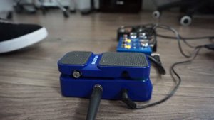 2 IN 1 - Valeton Surge EP-1 Volume and Wah Pedal - Demo/Review