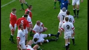 Scott Gibbs try at Wembley in 1999!  | Guinness Six Nations