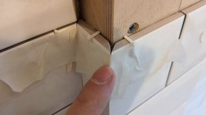 Облицовка плиткой "кабанчик" пилястра.