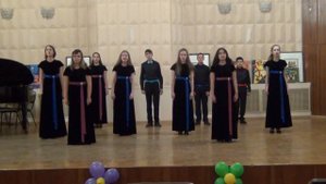 Вокальный ансамбль "Цветные сны" "Ничто в полюшке не колышется" "Щедрик"