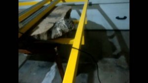 Фрезер по дереву на линейных направляющих.