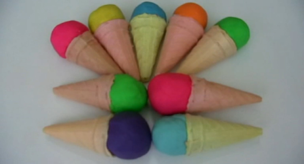 Мороженое плей до с игрушками Хеллоу Китти Свинка пеппа смотреть онлайн