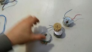 Самый простой и надежный автопереворот (автоматический поворот) лотков инкубатора своими руками