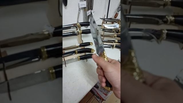 Ножи в нашем магазине?#нож#ножи#ножикизляр#ножеман#варимжаримпарим#кизляр#пчак#якутскийнож#финка смотреть онлайн