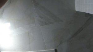 Натяжной потолок по керамограниту | Клеим профиль