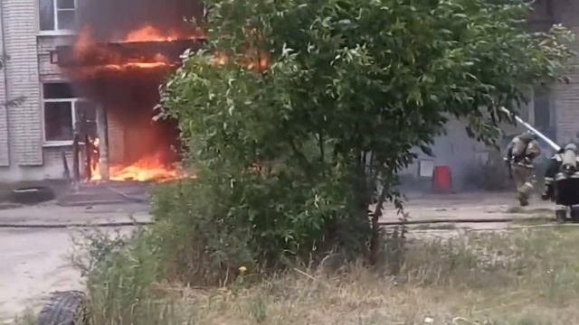 Пожар в общежитии в Дзержинске смотреть онлайн