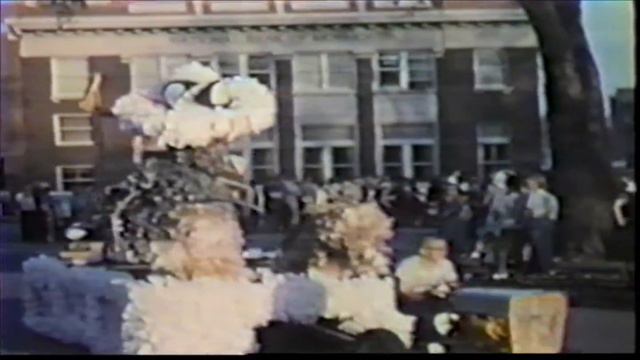 homecoming parade 1965 смотреть онлайн