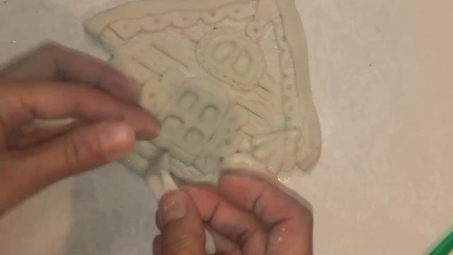 Солёное тесто. Сувенир домик подвеска из солёного теста 1 часть.DIY.