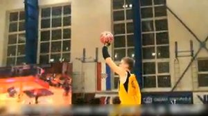 Трюки с баскетбольными мячами