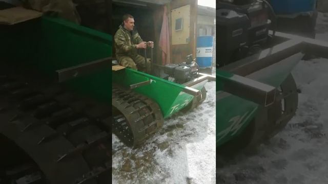 гусеничный вездеход