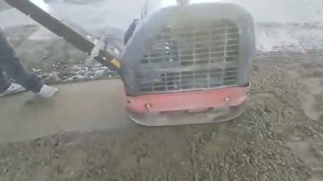 Виброплиты тяжелые и легкие
