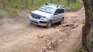 Трудный подъём б.Джигит Владивосток на toyota succeed.