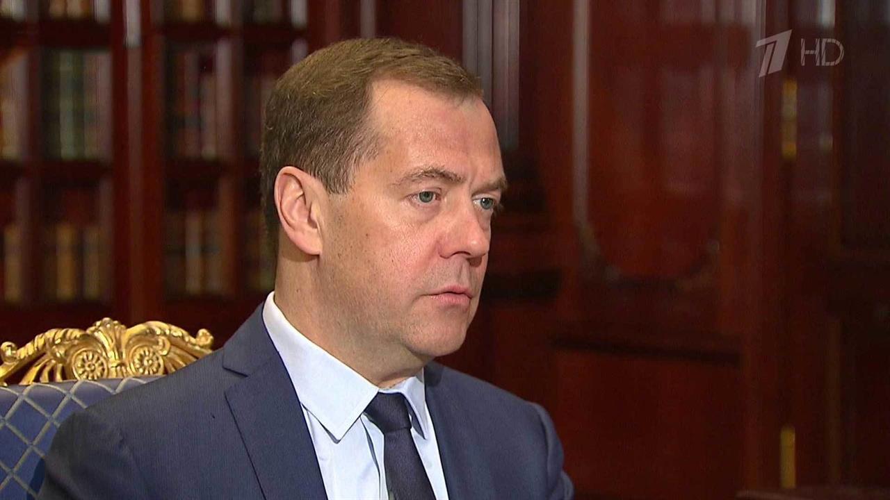 глава русского дома. слепнев рэц. глава русский дом. министр образования рф фото. глава русский дом.