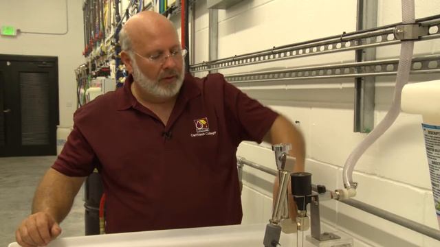 Car Wash Maintenance Training - Prep Gun Pump Station Maintenance смотреть онлайн