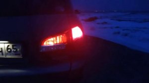 Nissan Wingroad ny12 , задняя фальш фара с установленной в ней светодиодной лентой.