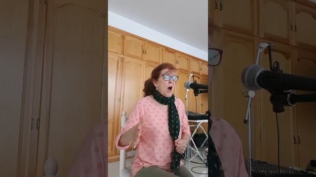 CARACOLES. por Maricarmen смотреть онлайн