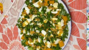 Салат из тыквы и листьев салта