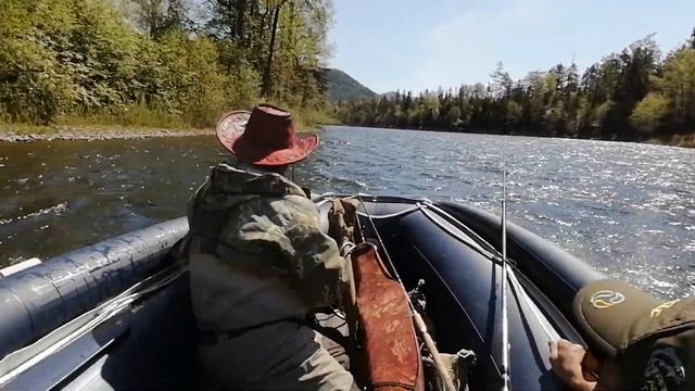 Летняя р. Анюй, покатушки на Солар 420 jet стрела./ Mountain fishing rivers Dalny Of the East.