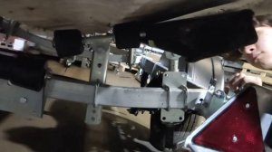 подъемные домкраты на ложементы прицепа и их применение