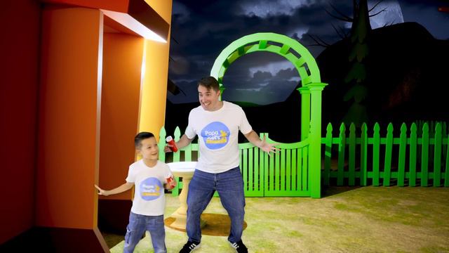 Rainbow Ghost Hunt | Spooky Halloween Songs By Papa Joel's English смотреть онлайн