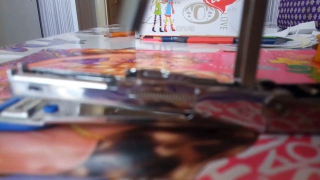 Как вставить скобы в степлер！ смотреть онлайн