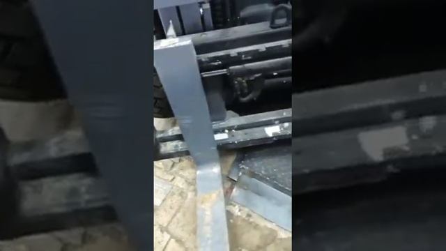 Новый вилочный погрузчик Lonking Lg15dt со смещаемой кареткой смотреть онлайн