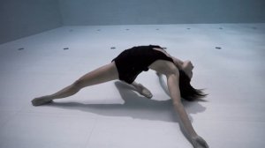 Collin McLoughlin – Titanium (Anton Ishutin Edit)