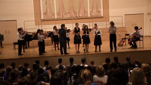 Гайдн "Менуэт" из Детской сюиты смотреть онлайн