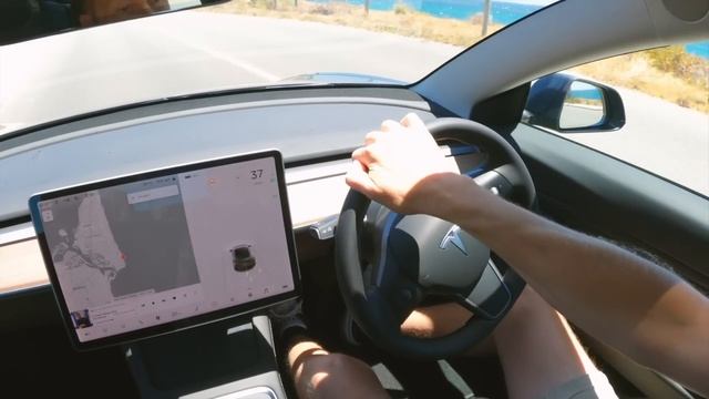 How to Drive a Tesla Model 3 смотреть онлайн