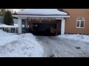 В Ленобласти в здании бывшего детсада полицейские обнаружили плантацию конопли