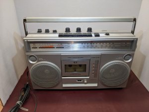 Montgomery Ward  Track, Cassette Player Boom Box Model GEN3995A-ТАЙВАНЬ-1987 ГОД