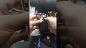 Redmi note 4 (bn41) телефон включается и выключается сам по себе, меняли акб все равно :-(