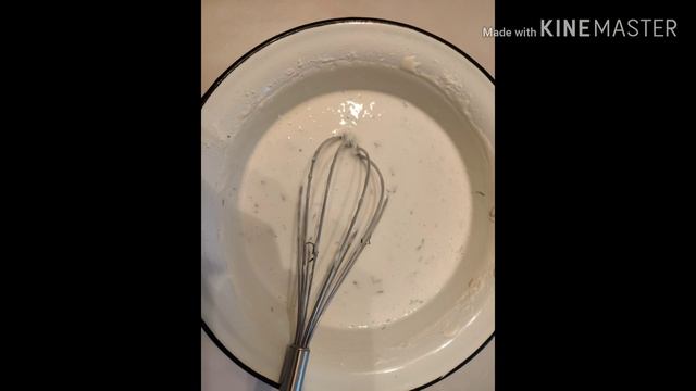 Заливной пирог с курицей, луком и сыром. смотреть онлайн