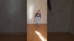 Федерико Феллини танец дети