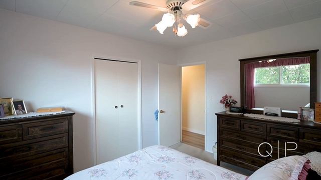 1060 Laroque St Kamloops BC Tour смотреть онлайн