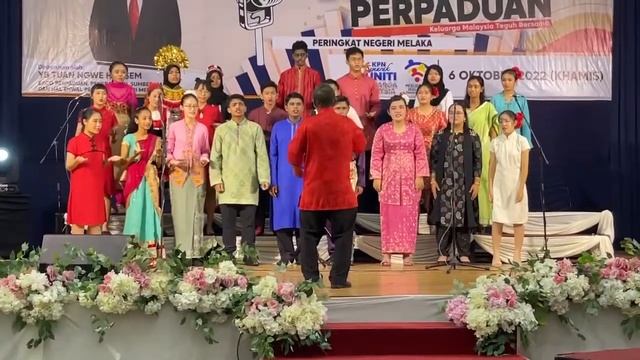 Pertandingan Koir Perpaduan 6/10/22 New Hill Voices смотреть онлайн