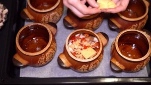 ЖАРКОЕ В ГОРШОЧКАХ | Рецепт вкусного жаркого в духовке!