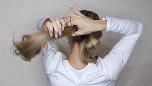 5 ИДЕЙ ПРИЧЕСОК НА ПРАЗДНИКИ НА ДЛИННЫЕ И СРЕДНИЕ ВОЛОСЫ | 5 EASY HOLIDAY PARTY HAIRSTYLES
