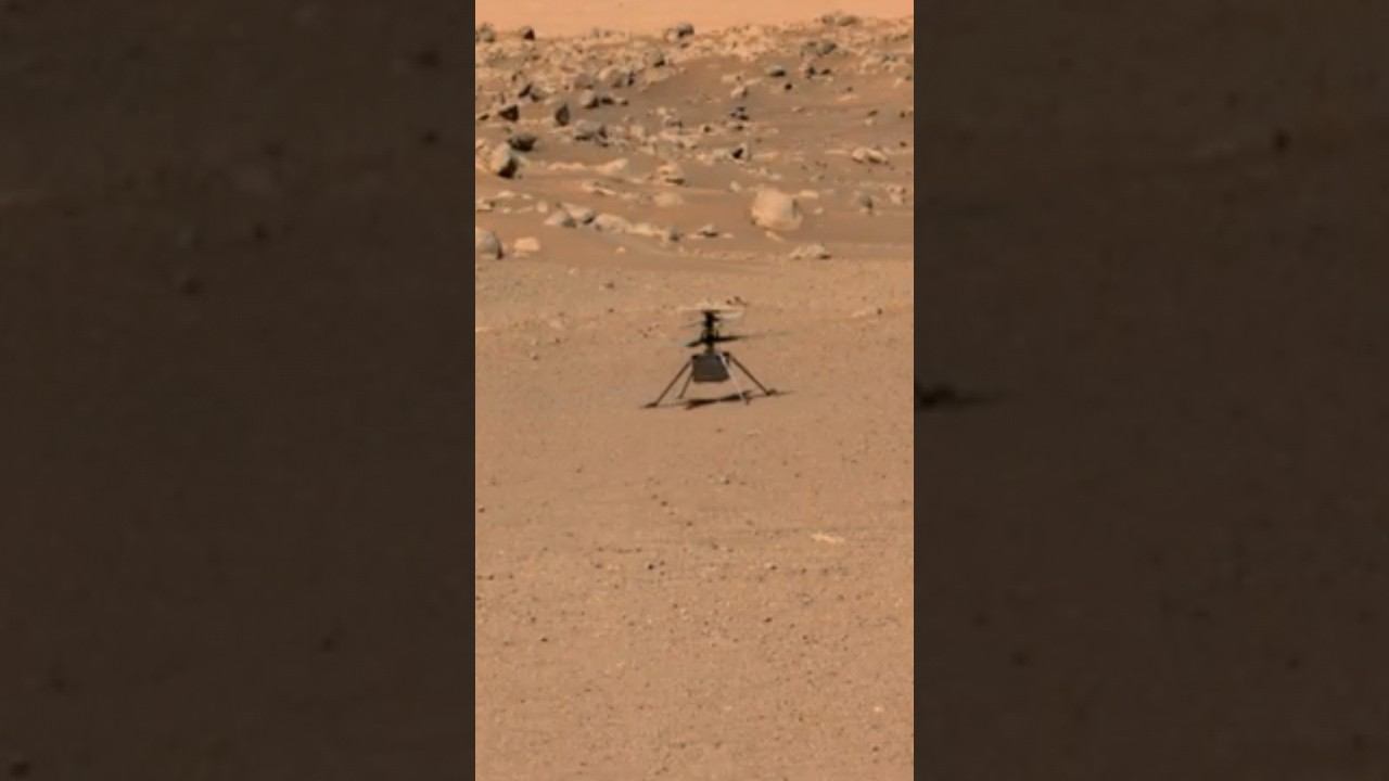 Марсоход Perseverance производит обзор местности