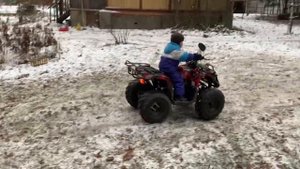 Зимние детские покутушки на электрическом квадроцикле и багги
