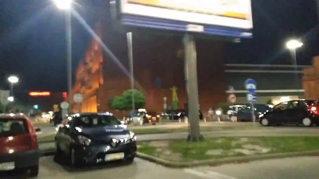 На каких машинах ездят поляки смотреть онлайн