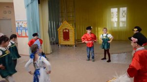 Праздник Дружбы народов Подготовительная группа Россия Танец Кадриль