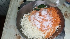 Квашеная капуста.