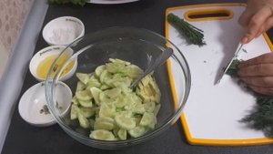 ЗЕЛЕНЫЙ САЛАТ С АВОКАДО ВКУСНЫЙ ВЕСЕННИЙ РЕЦЕПТ.