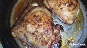 жареные куриные бедра на сковороде #кулинария #курица #бедракуриные